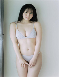 《漂亮舞娘-最美情侣中国字幕视频》