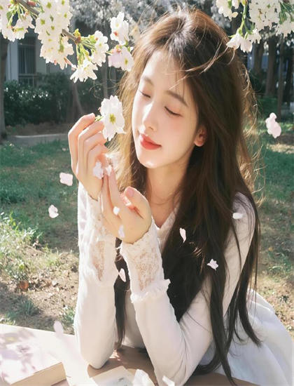 《一梦百年我成了道家天师》有什么特别之处？独特看点与特色解析